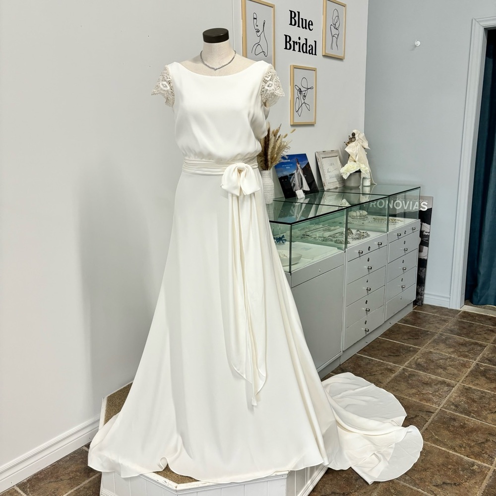 Pronovias Morgan wedding dress